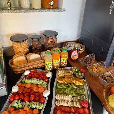 Gasthuis Iloghe Di Marras 3*